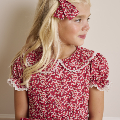 kid dress with short bubble sleeves with lace and bow